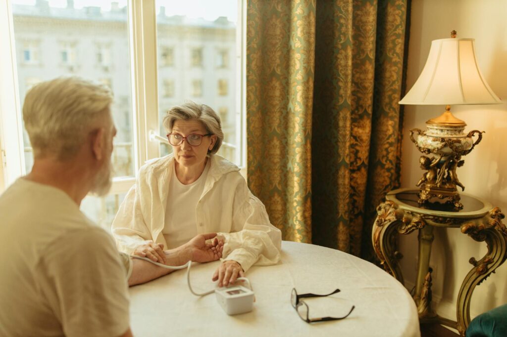 wearable tech diabetic seniors