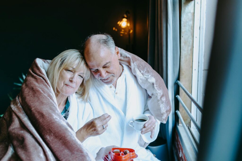 prediabetes seniors cgm timing